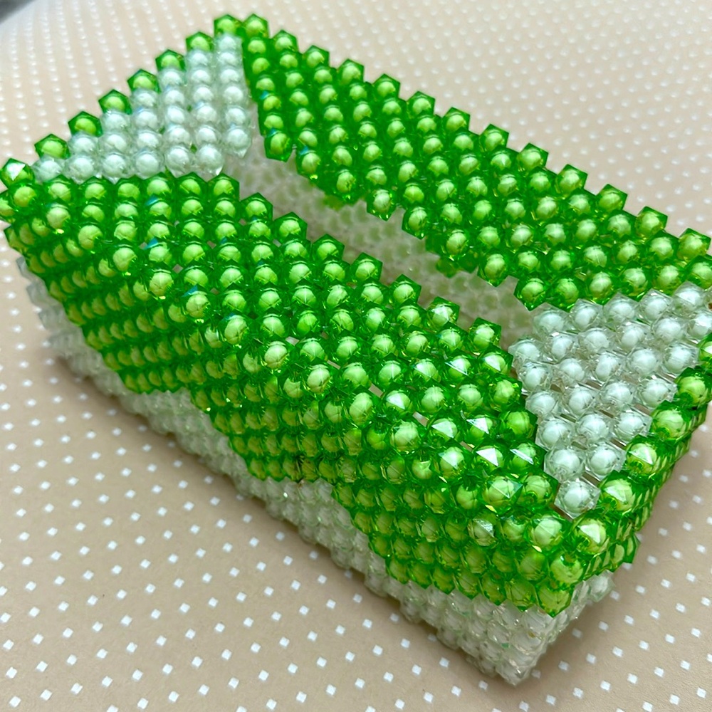 Medium Size Crystal Bead Case